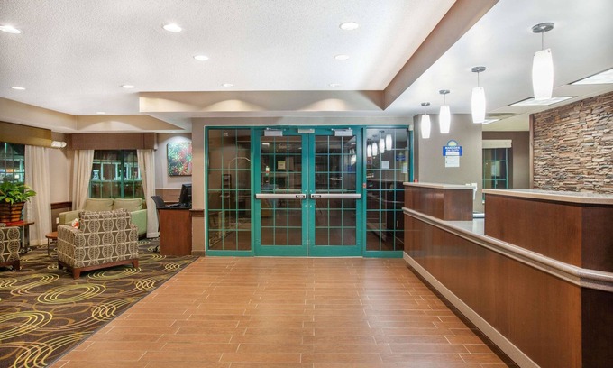 Brewerton Hotel | Days Inn by Wyndham Brewerton/Syracuse near Oneida Lake