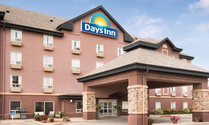 Calgary Hotel | Days Inn by Wyndham Calgary Airport