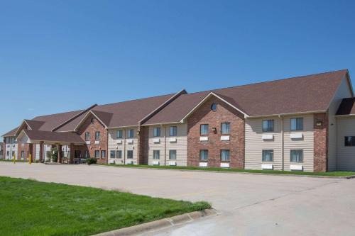 Grand Island Hotel | Days Inn by Wyndham Grand Island
