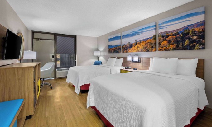 Raleigh Hotel | Days Inn by Wyndham Raleigh Midtown