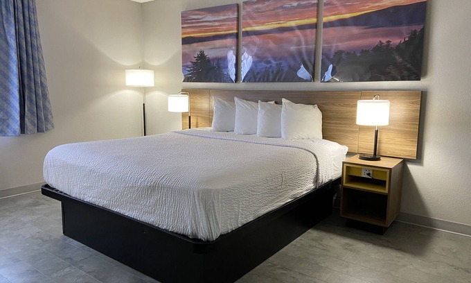 Rawlins Hotel | Days Inn by Wyndham Rawlins