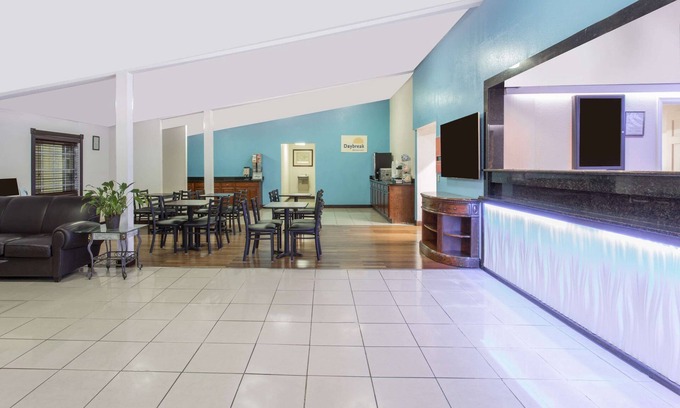 Northwest Hotel | Days Inn by Wyndham Virginia Beach Town Center