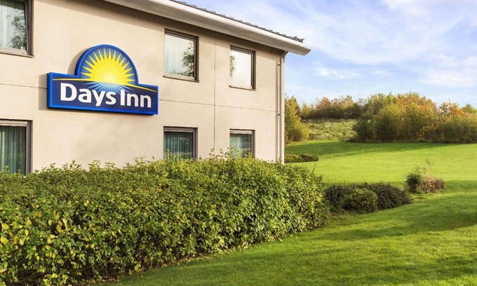 Norton Canes Hotel | Days Inn Cannock - Norton Canes