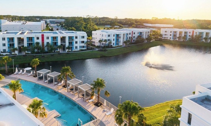 Daytona Beach Apartment | Daytona 3BR Getaway | Pool, Gym, Pet Friendly
