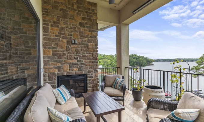Dadeville Condo | Daze Off at the Lake by Big Fish Real Estate Group at Lake Martin