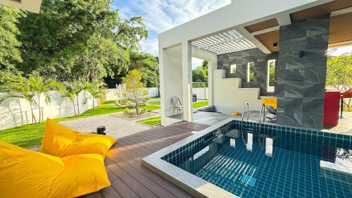 Kao Yai Villa | De Flourishing Hill Escape, Cha Am