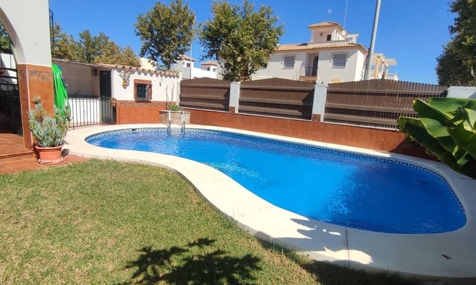 Chipiona Villa | De la Laguna 56 Cádiz by Ruralidays
