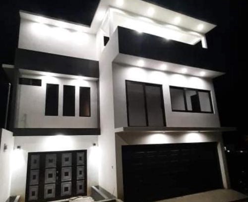 Zona 2 House | De León Home, a 4 minutos del aeropuerto