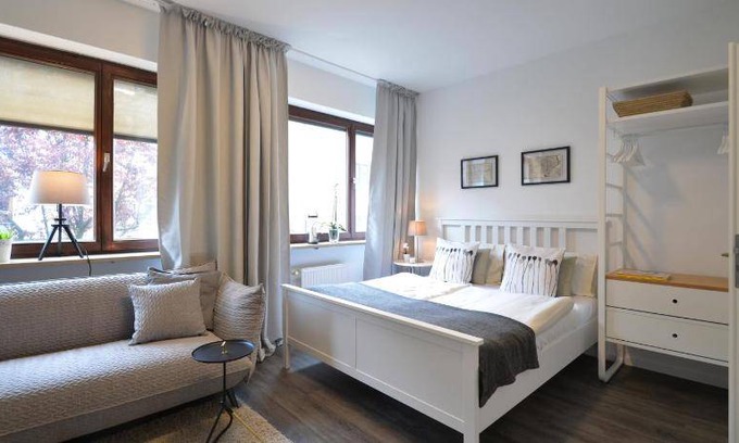 St. Paul Apartment | 100 m² Serviced apartment ∙ 3 bedrooms ∙ 8 guests