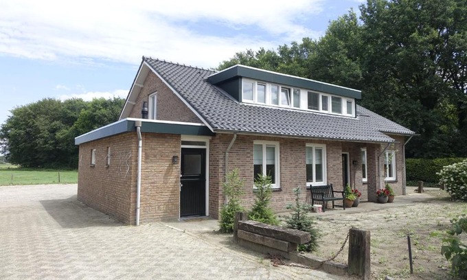 Heeze House | De Parelberg