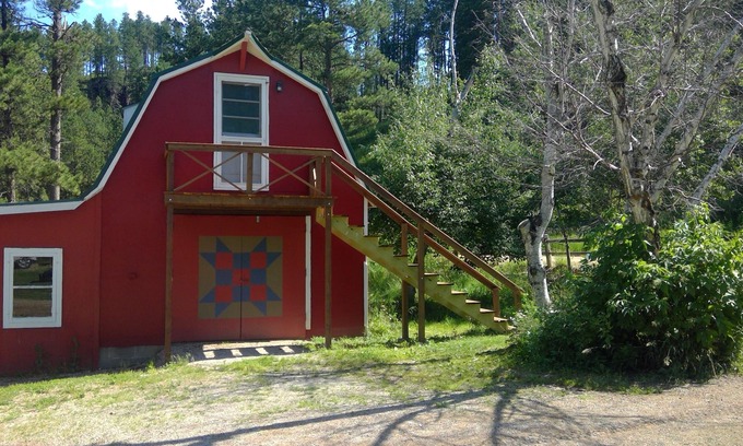 Deadwood Apartment | Deadwood Blackhills 2 Bit Creek Studio getaway