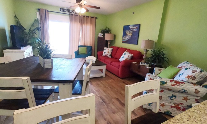 Gulf Shores Condo | Decorators Delight! TROPIC ISLES 303 August Dates Available!