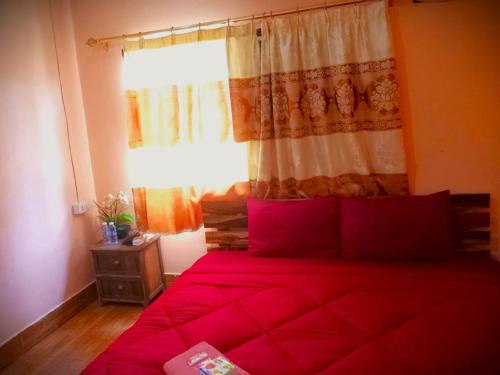 Pakse Bed & Breakfast | Dee-Dee's Guest House, Bed And Breakfast