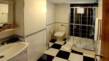 Pendik District Apartment | Deep Blue Apartman in Istanbul