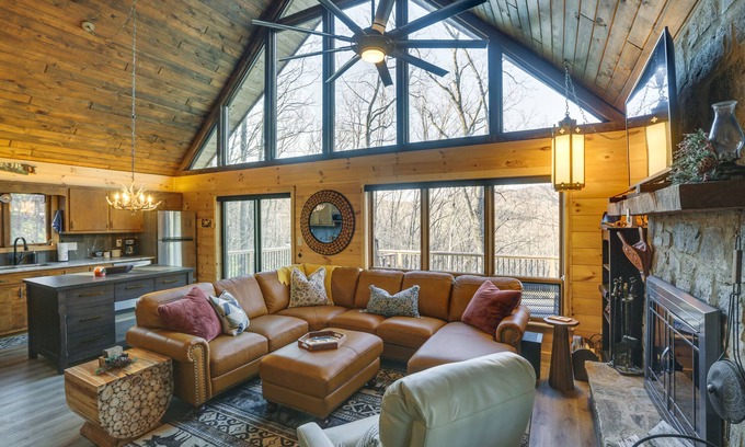 Deep Gap Cabin | Deep Gap Cabin w/2 Decks & Community Amenities!