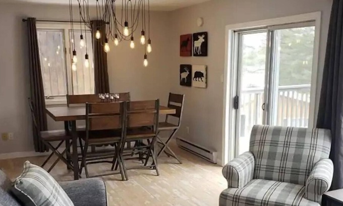 Gravenhurst Resort | Deer Chalet at Granite Ridge