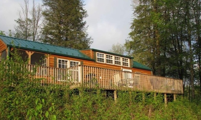 Damascus Cabin | Deer run cabin in Damascus, Virginia