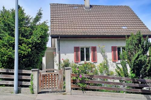Horgen District House | Dein Haus für den Zürich-Trip!