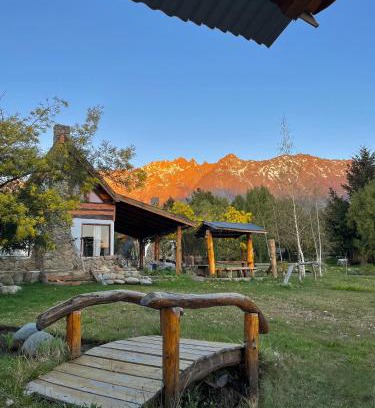 Las Golondrinas Cabin | Del Viejo Camino