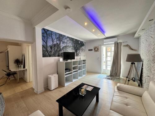 Vathi Apartment | Delfi Home