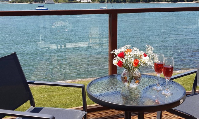 Y Felinheli House | DELFRYD, family friendly, country holiday cottage in Y Felinheli