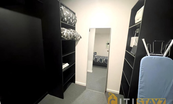 Dickson Apartment | Delicious in Dickson - 1bd 1bth