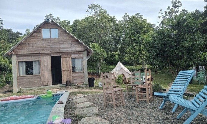 Moca House | Delightful country bungalow in Cordillera Septentrional Espaillat Moca