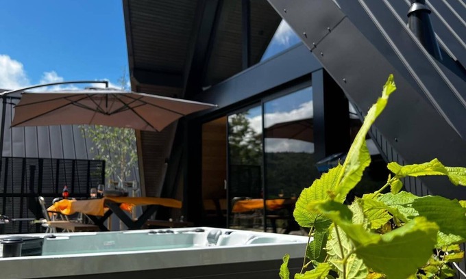 Jassat Ski Chalet | Delta Cottage of 60m² with terrace and Private Spa