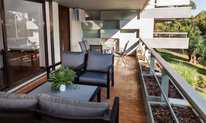 Kifisia Apartment | Delux Apartment with Amazing Balcony!