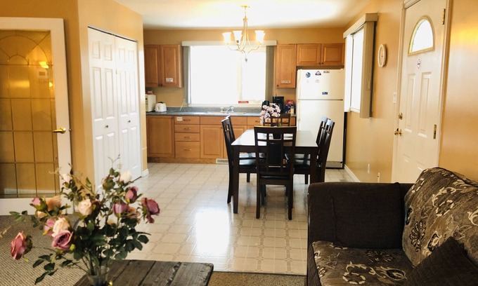Whitehorse House | Deluxe 4 en-suites top floor suite