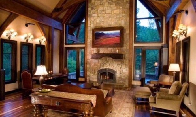 Cooper Landing House | Deluxe Alaska Vacation Home Steps from the Kenai Riverfront (Bear House)