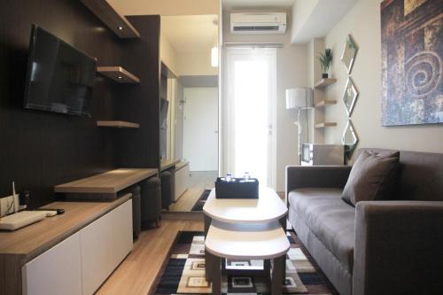 Bekasi Apartment | Deluxe and Comfortable 2BR The Springlake Summarecon Apartment By Travelio