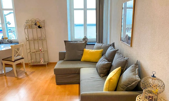 Rorschach Apartment | Deluxe Apartment at Lakeside