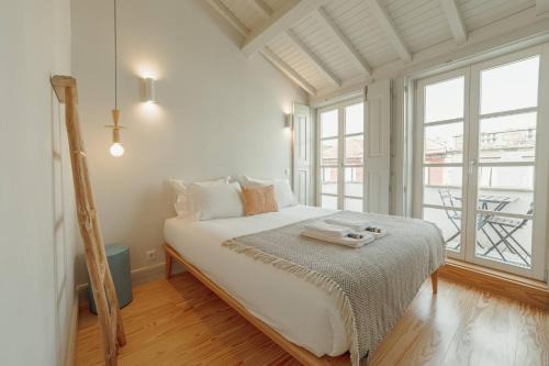 Centro / Baixa Apartment | Deluxe Duplex by Hosty