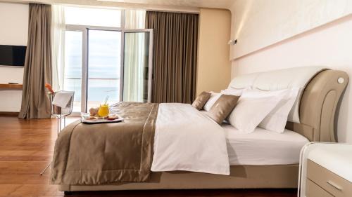 Shengjin Hotel | Deluxe & Executive SPA by Rafaelo