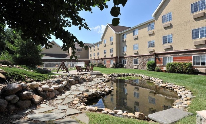 St. Joseph Hotel | Deluxe King, 1 King, Stoney Creek St. Joseph, Wild West Themed Room