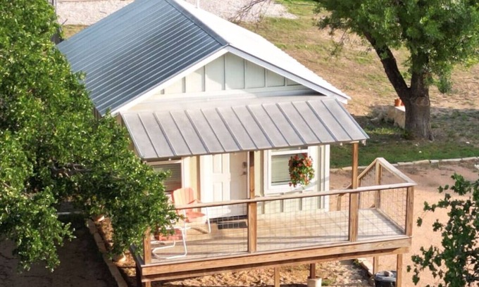 Kerrville Cabin | Deluxe King Cabin #15 near Guadalupe River