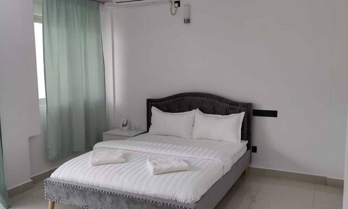 Hulhumale Apartment | Deluxe Room in a Quite Neighborhood