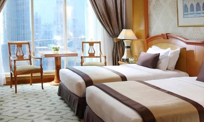 Al Muraqqabat House | Deluxe Room Near Safeer Market By Luxury Bookings