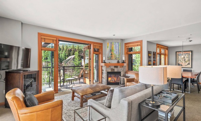Snowmass Village Condo | Deluxe Ski-In/Ski-out Haven in Snowmass Village