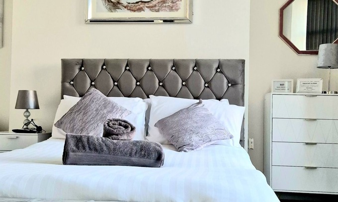 South Shore Apartment | Deluxe Studio Apartment (max3)