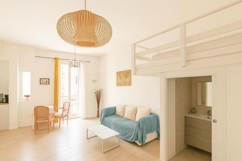 Lepante Quarter Apartment | DeLuxe Studio charmant, en plein centre ville, NICE CENTRE