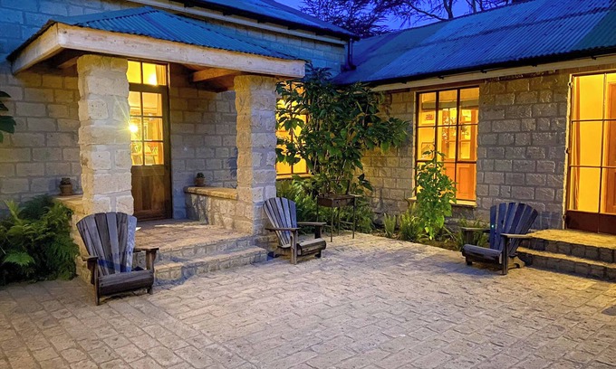 Naivasha House | Deluxe villa in a private Game Sanctuary