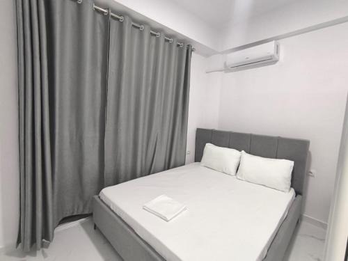 Delvine Apartment | Delvina Central Rooms by Mira