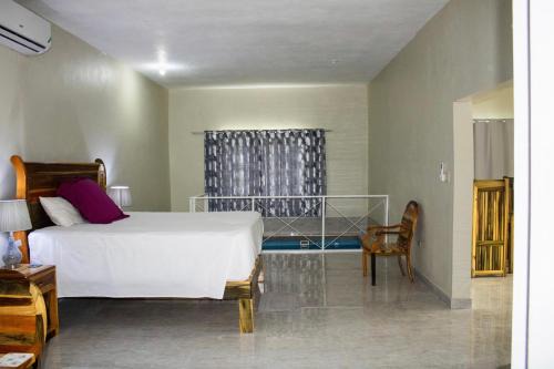 Treasure Beach House | DEMAROYS