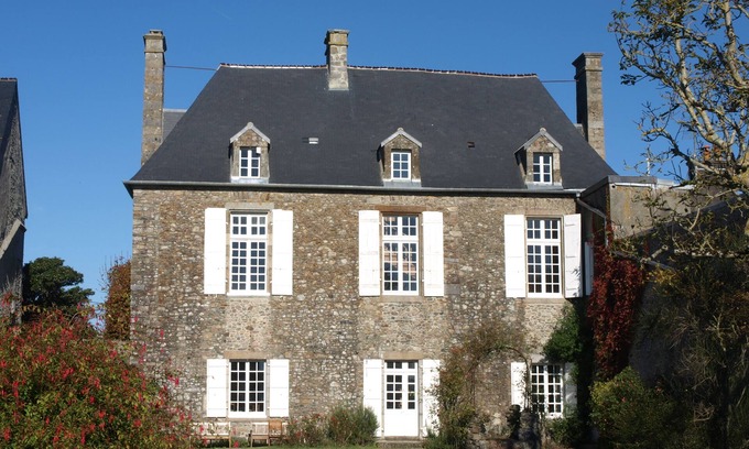 Agon-Coutainville House | Demeure Historique - Village D'agon - 800m de la Plage