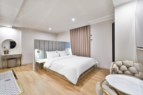 Saha Hotel | Den Basta Hotel Hadan