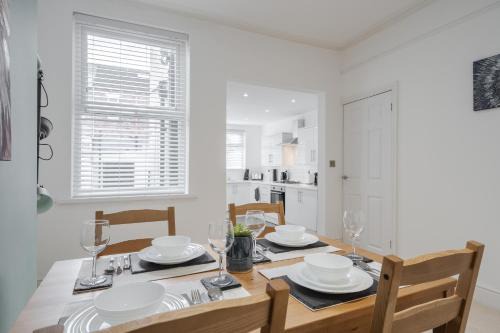 Anfield Apartment | DENEBANK LODGE - Strictly NO Parties