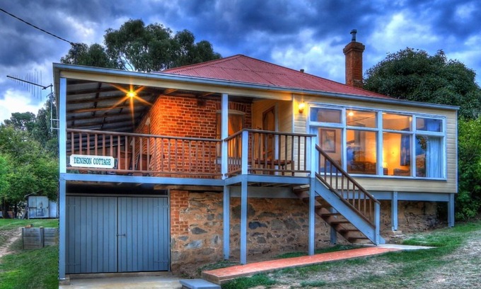 Old Adaminaby Cottage | Denison Cottage Old Adaminaby