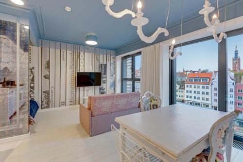 Gdansk City Center Apartment | Deo Plaza Prestige 2 by Grand Apartments